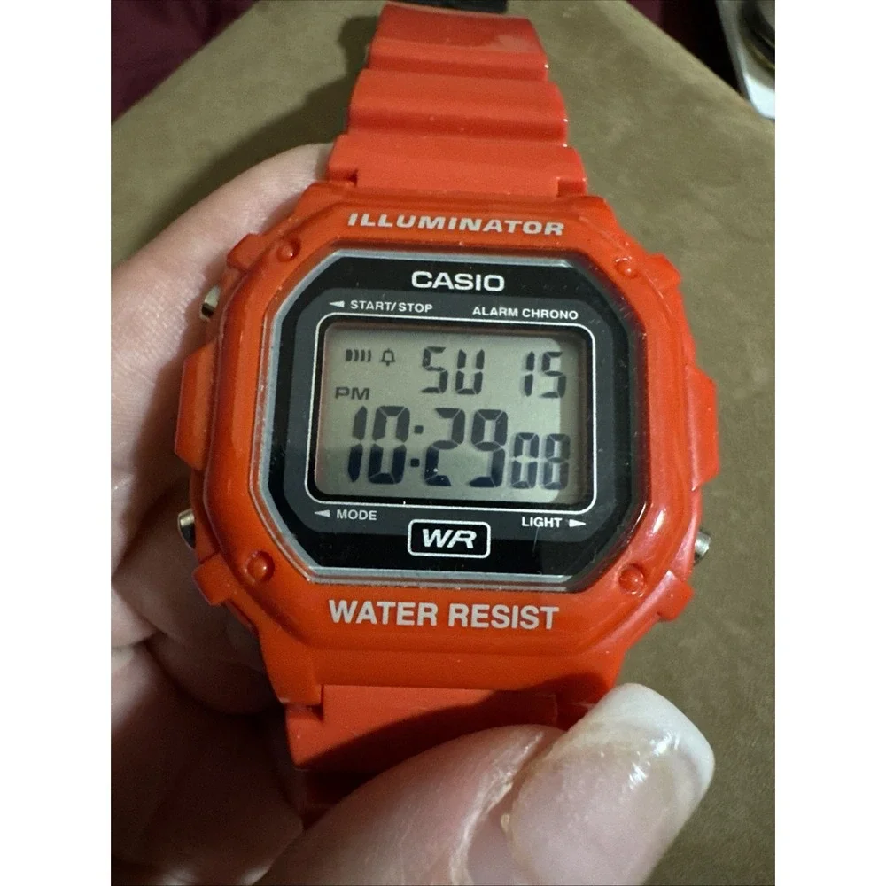 Casio Classic Red and Black Men Wristwatch f108whc Water Resistant Stainless Are